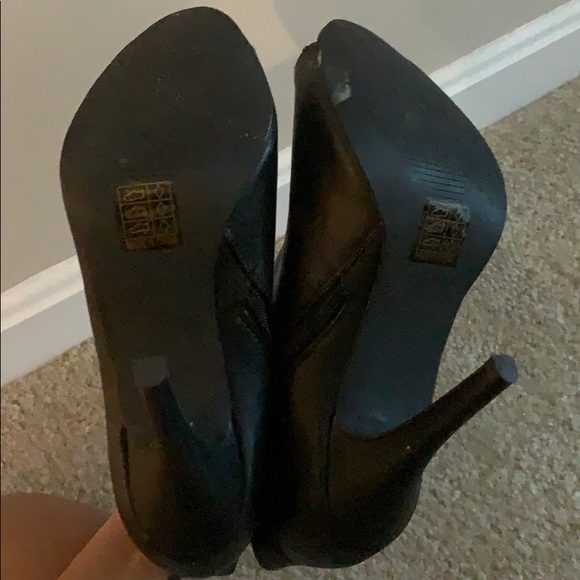 Women’s Open Toe Heeled Booties - Picture 4 of 4